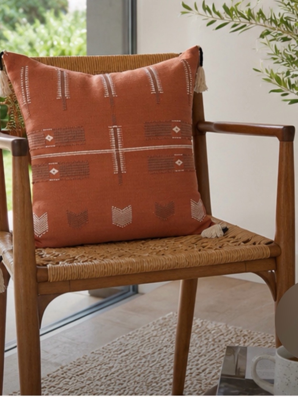 NWT Jaipur Living Terracotta Geometric Tassel Throw Pillow 18" x 18"